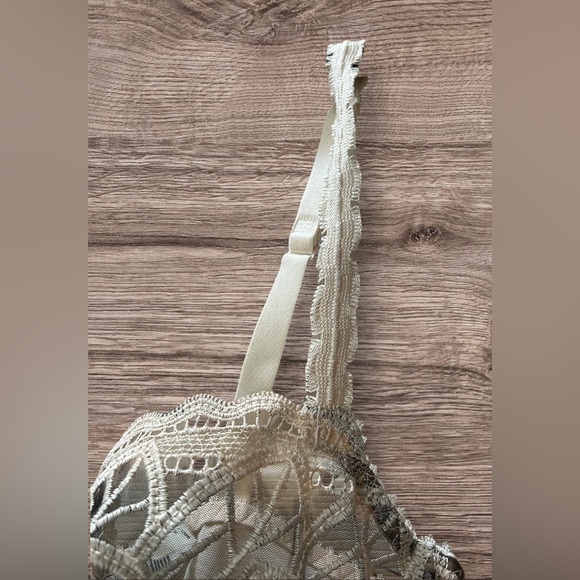 Lejaby Savanna Ecru Embroidery Balconette Underwire Couture Bra France Size 34D - Picture 7 of 10